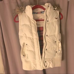 Hollister down puffer vest with detachable hood